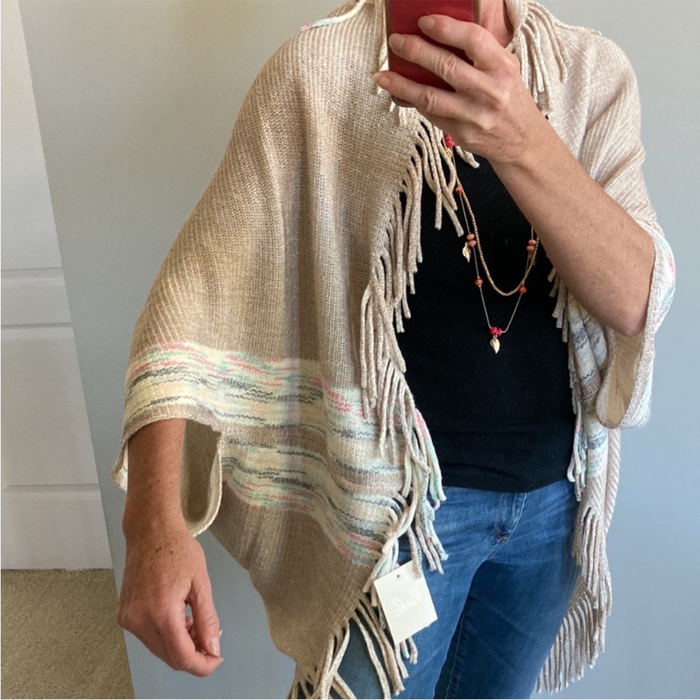 Tan Fringed Sweater Kimono/Wrap - Picture 8 of 9